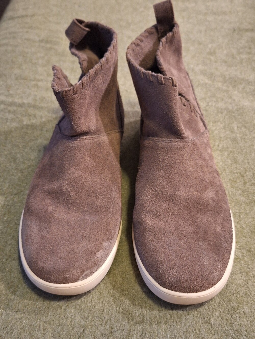 Koolaburra by UGG Suede Slip On Boots Gray Taupe Men’s Size 11